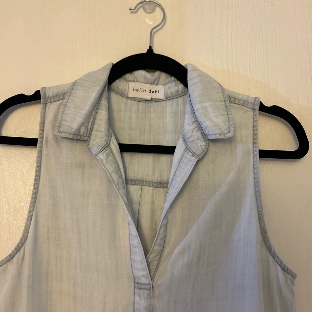 Bella Dahl Women's V-Neck Sleeveless Slit Hem Chambray Mini Dress Blue